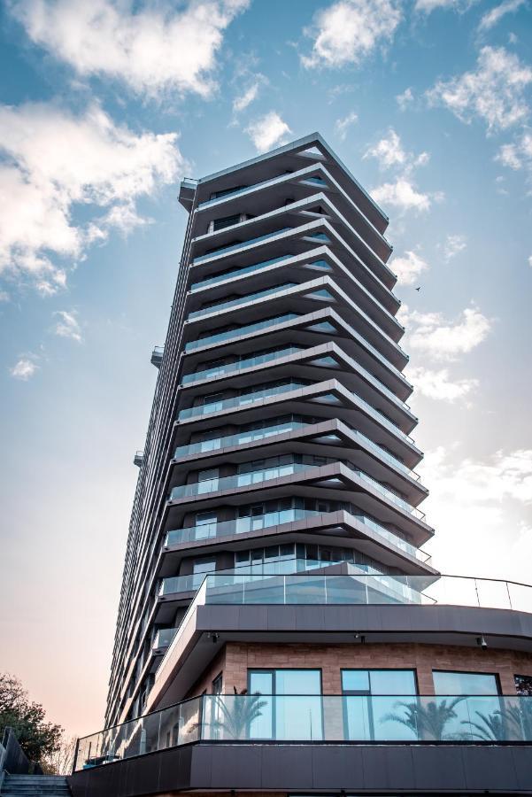 Apart Hotel Greenwood Near Sea Odessa Esterno foto