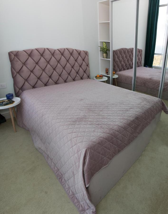 Apart Hotel Greenwood Near Sea Odessa Esterno foto