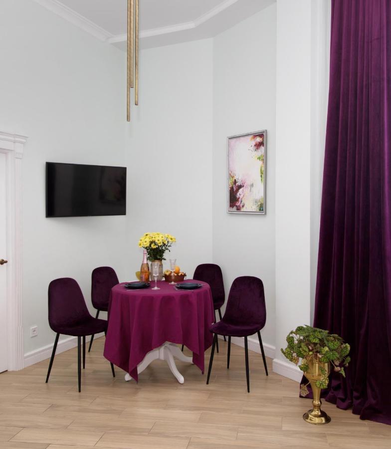 Apart Hotel Greenwood Near Sea Odessa Esterno foto